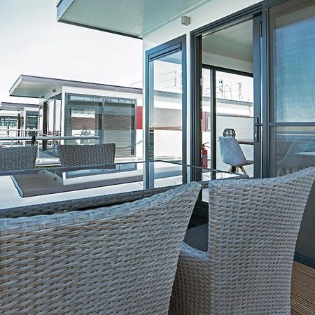 Geiseltalsee Hausboot - Floating House - Hausboot Junior Braunsbedra エクステリア 写真